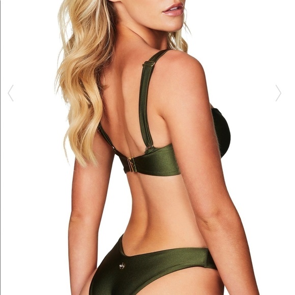 Revolve Nookie Beach Green 2 Piece Amazon Bikini Swimsuit Set XS/S - Picture 11 of 11